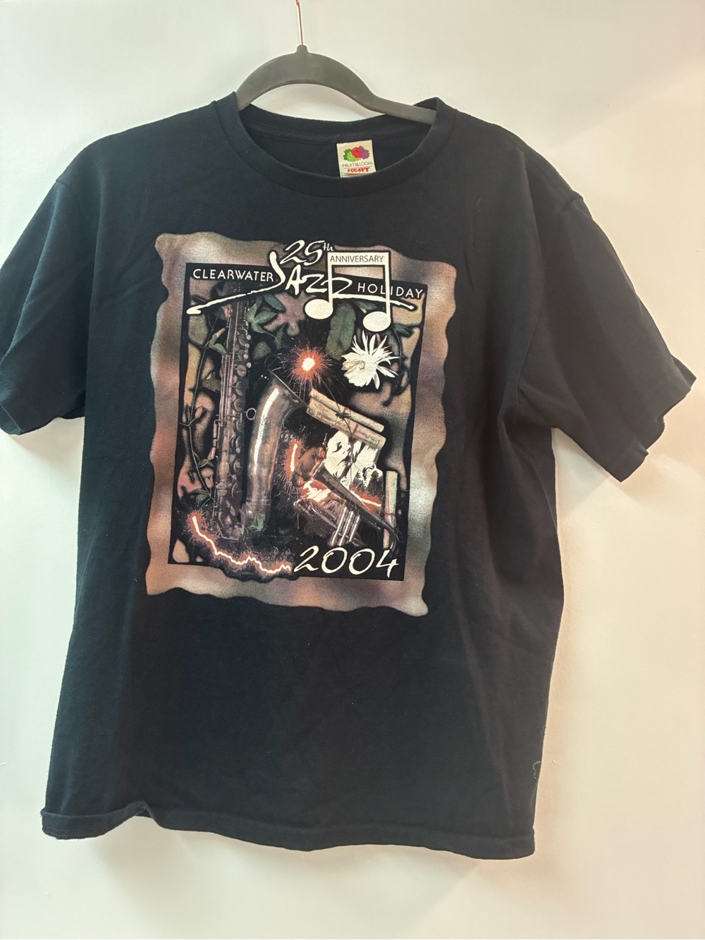 Fruit of the Loom Black Clearwater Jazz Holiday 2004 Graphic Tee